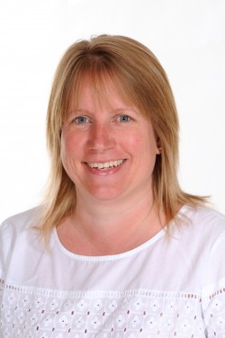 K.Mackinnon image